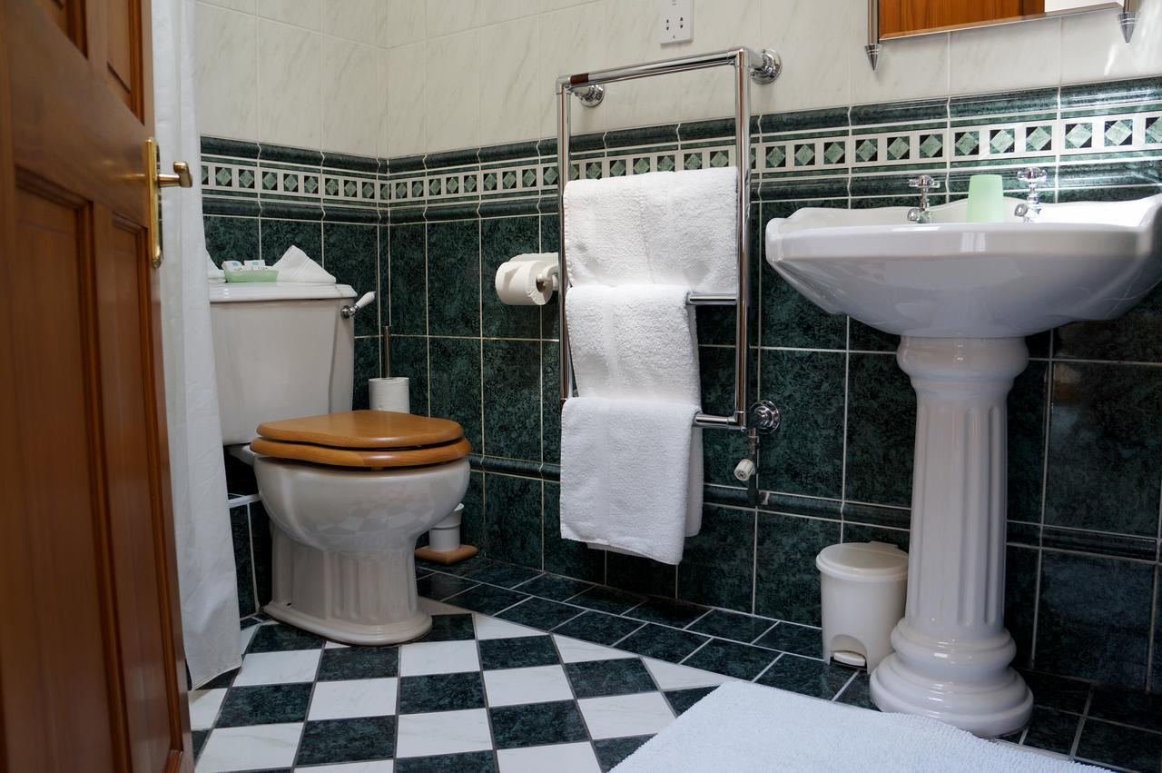 The Olde Barn Bed & Breakfast Lymington Bilik gambar